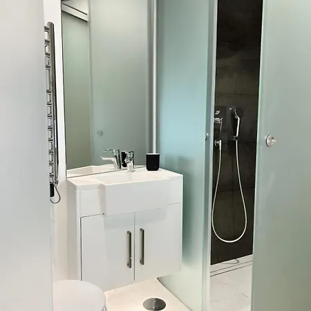 Elegant 2br Heart Of *